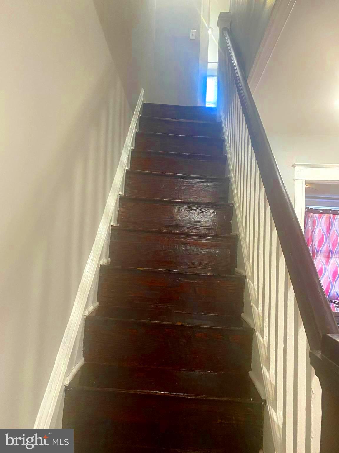 MONTEBELLO - Residential