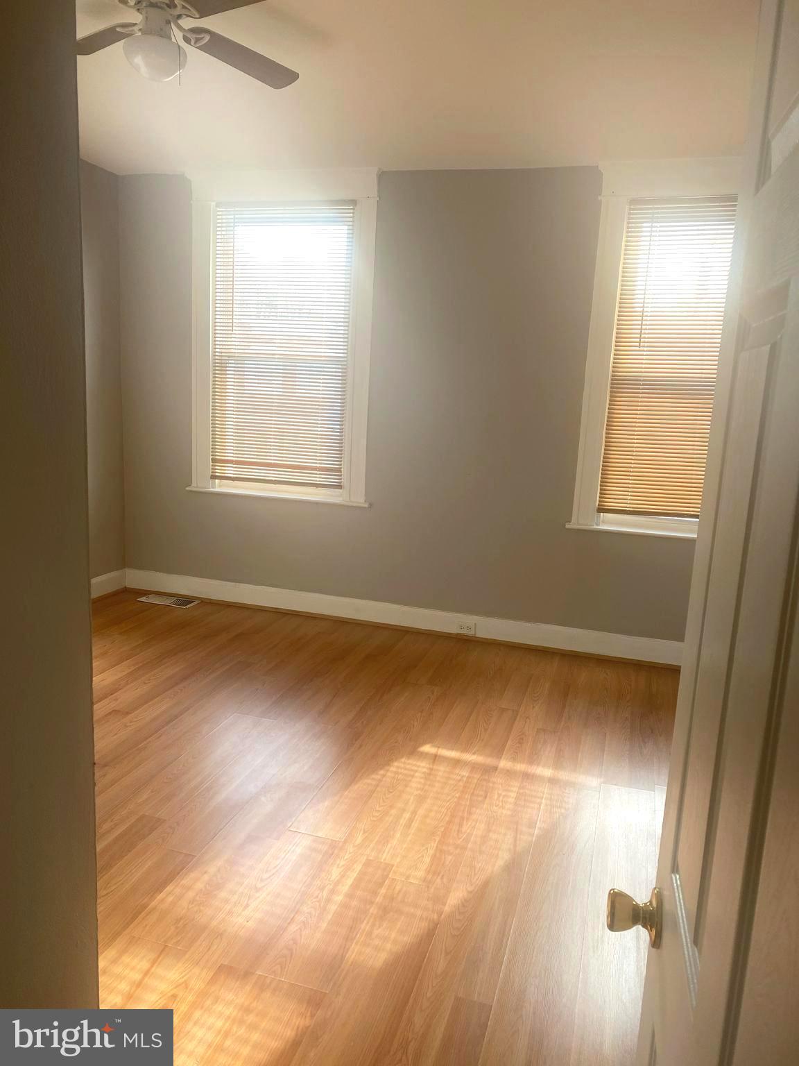 MONTEBELLO - Residential