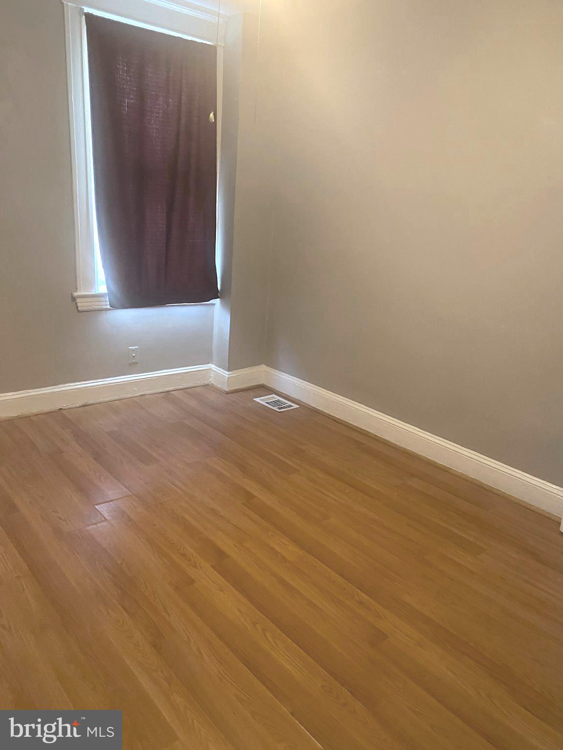 MONTEBELLO - Residential