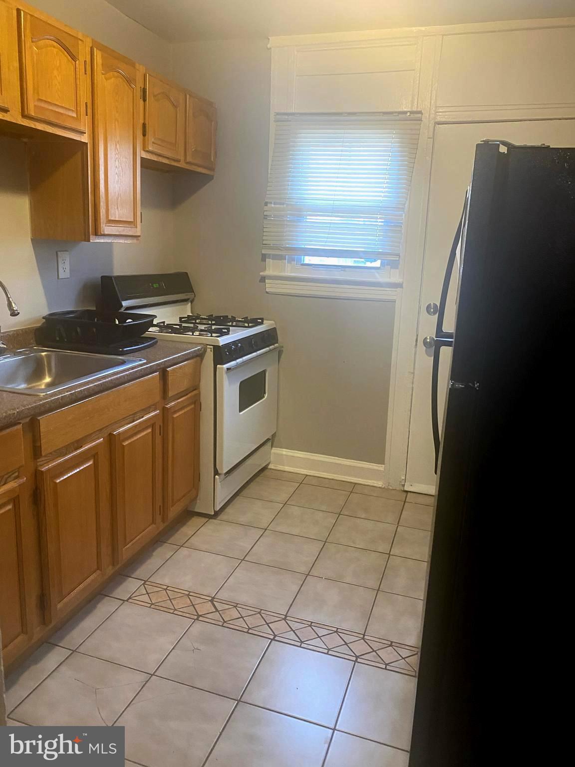 MONTEBELLO - Residential