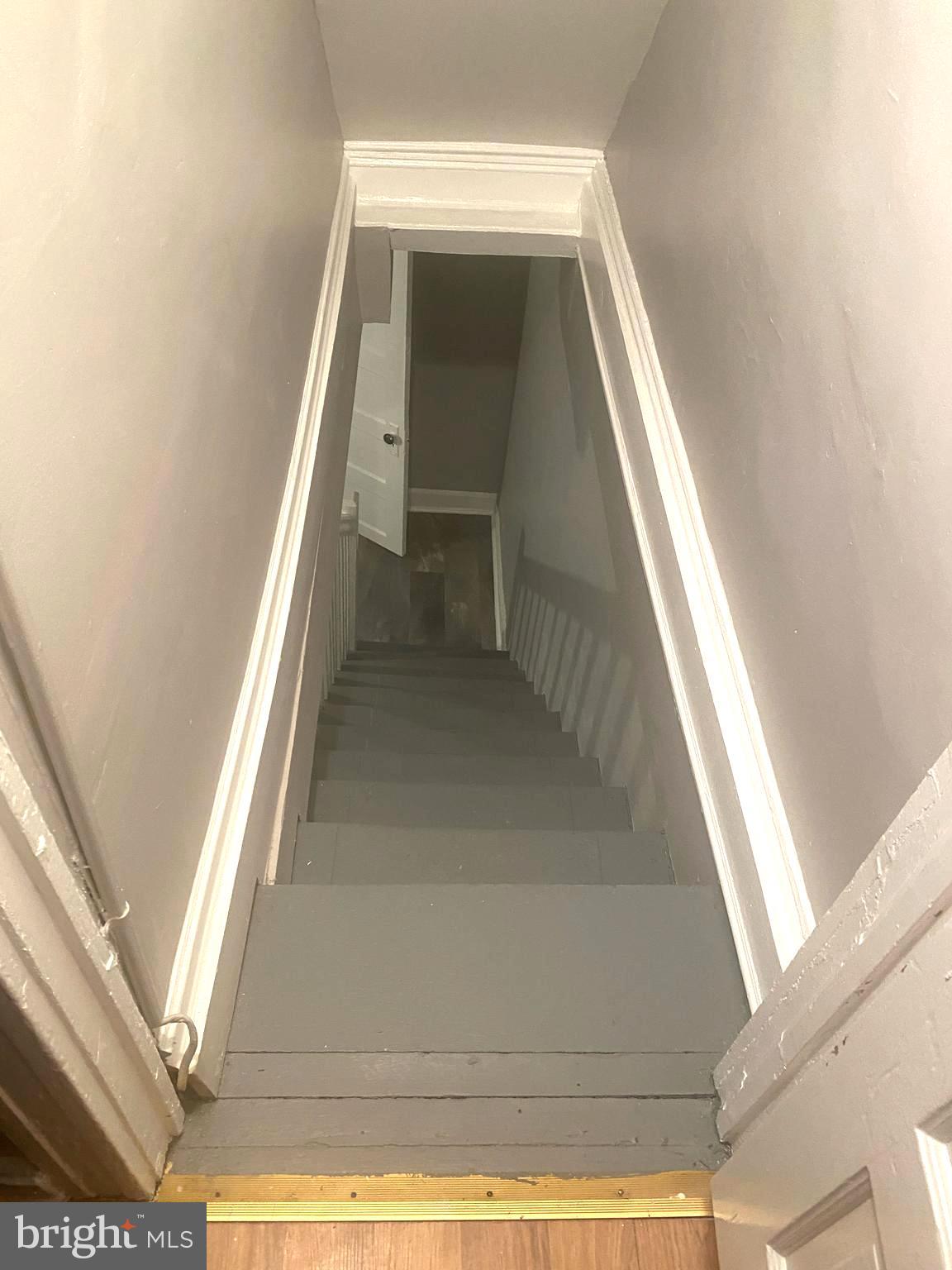 MONTEBELLO - Residential