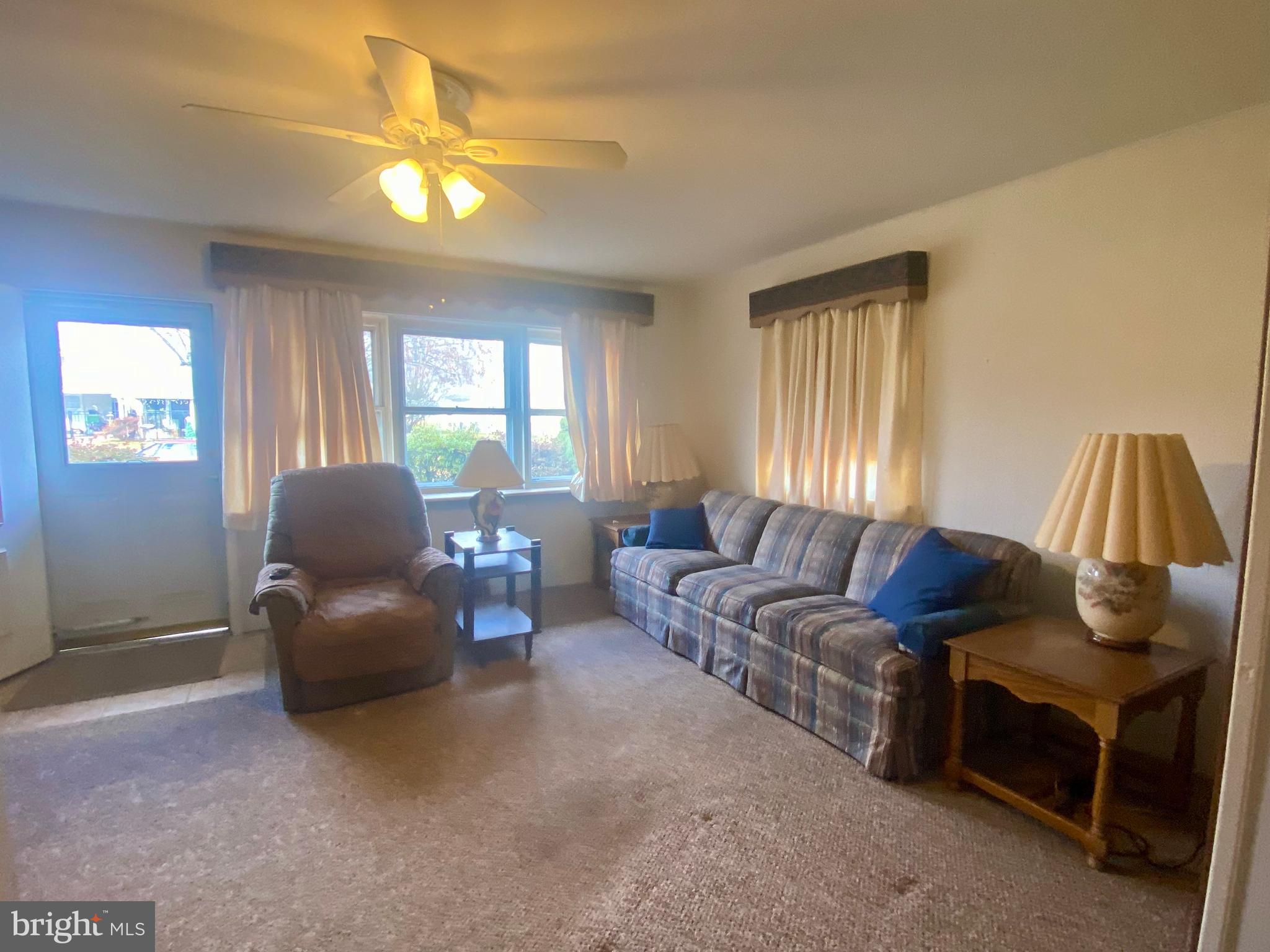 SOMERTON - Residential