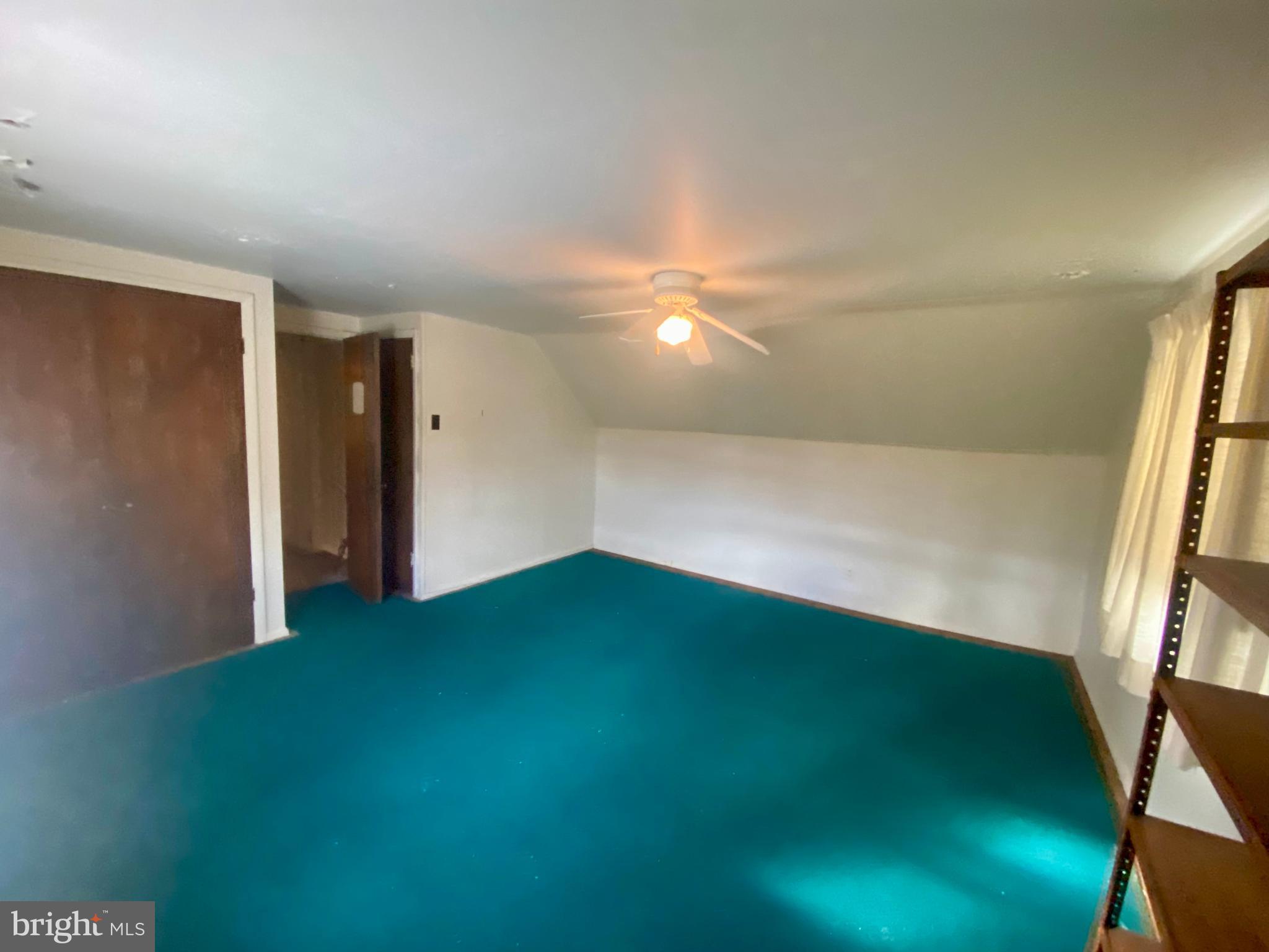 SOMERTON - Residential