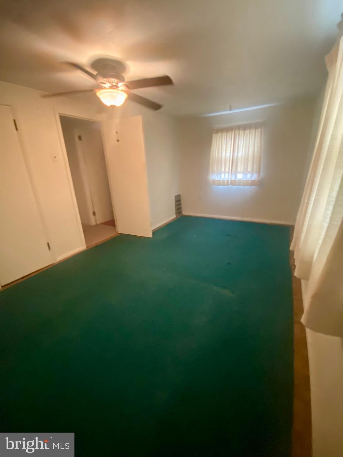 SOMERTON - Residential