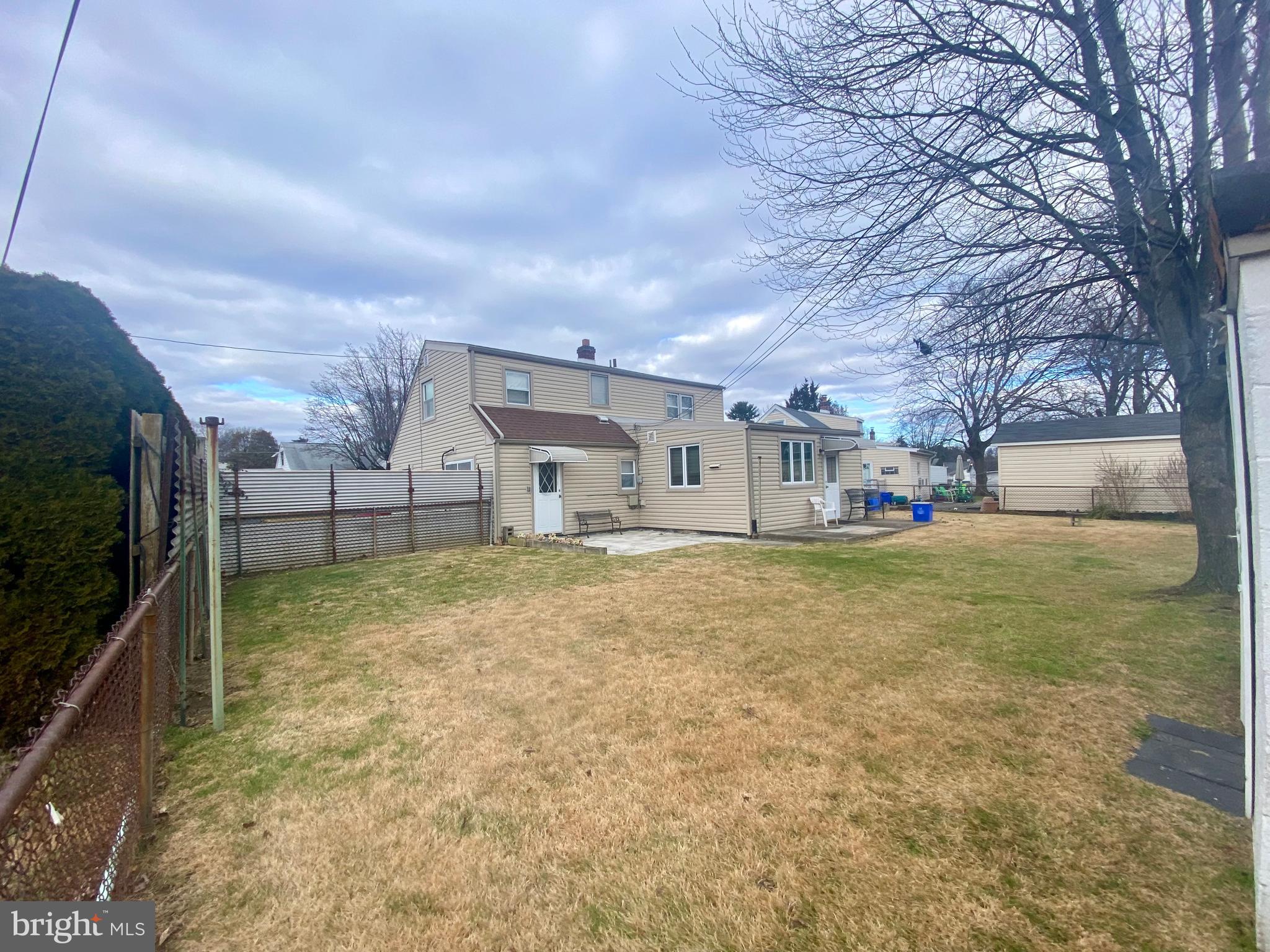 SOMERTON - Residential