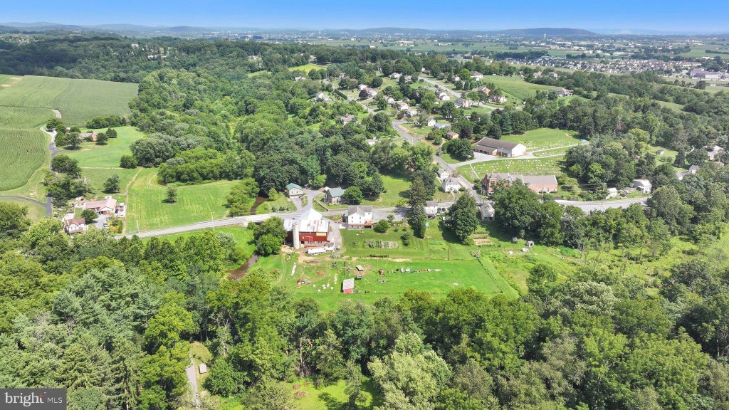 Photo of 330 N Clay Road, LITITZ, PA 17543 (MLS # PALA2097010)