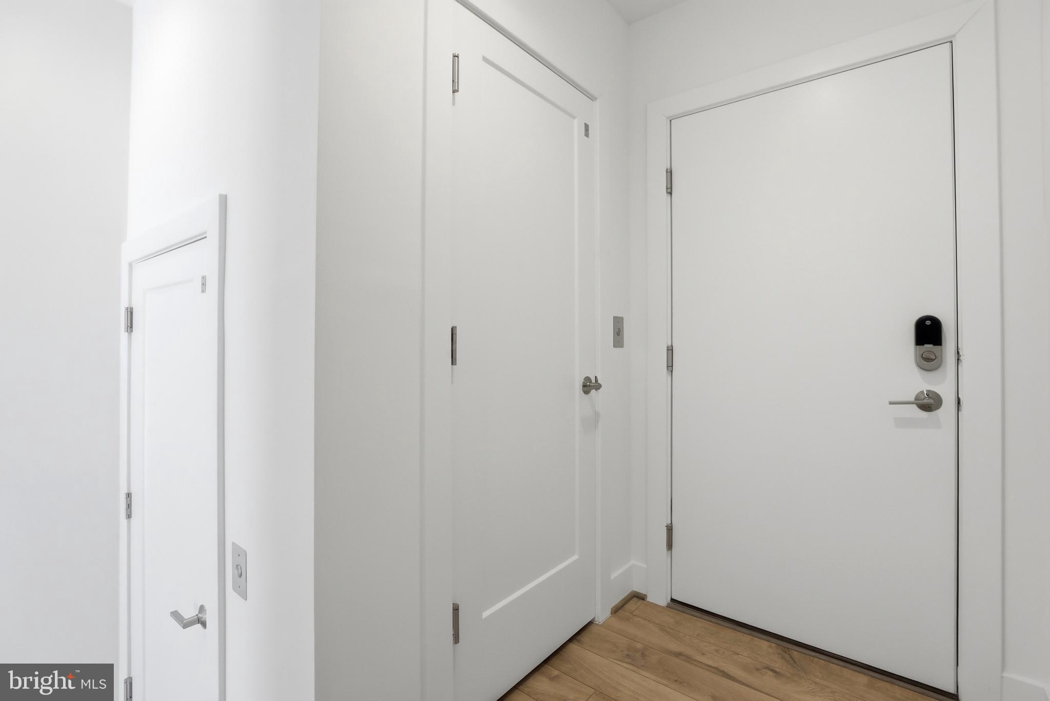 TOWER OAKS - Residential