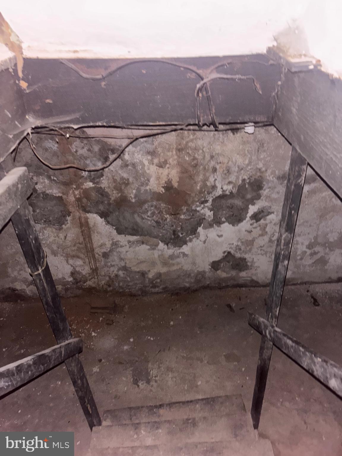 FELTONVILLE - Commercial Sale