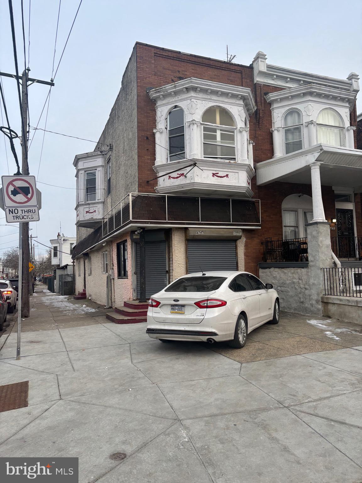 FELTONVILLE - Commercial Sale