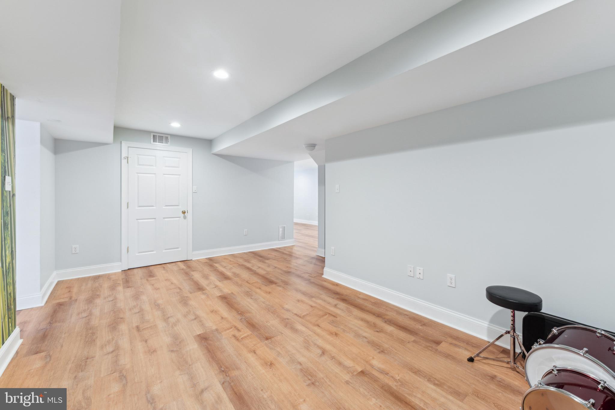 ELDERSBURG ESTATES - Residential