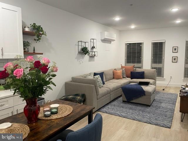 FISHTOWN - Residential Lease