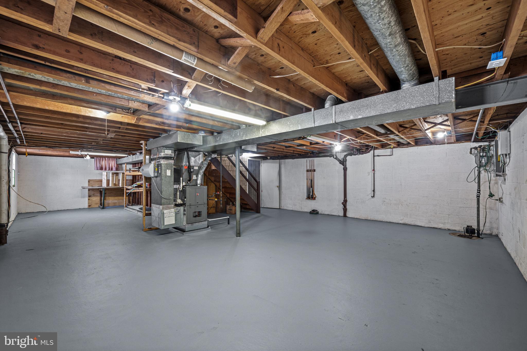 CHARTLEY EAST - Residential