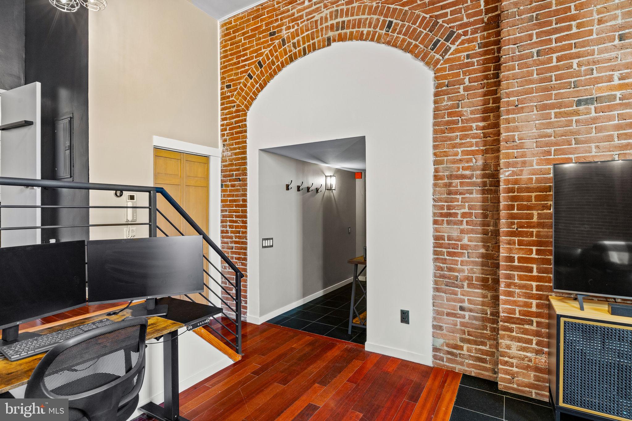 OLD CITY - Residential