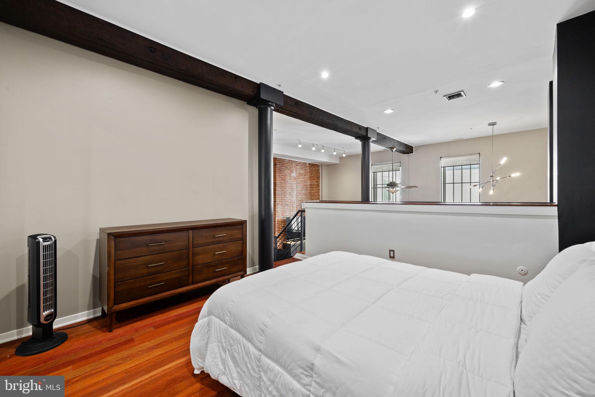 OLD CITY - Residential