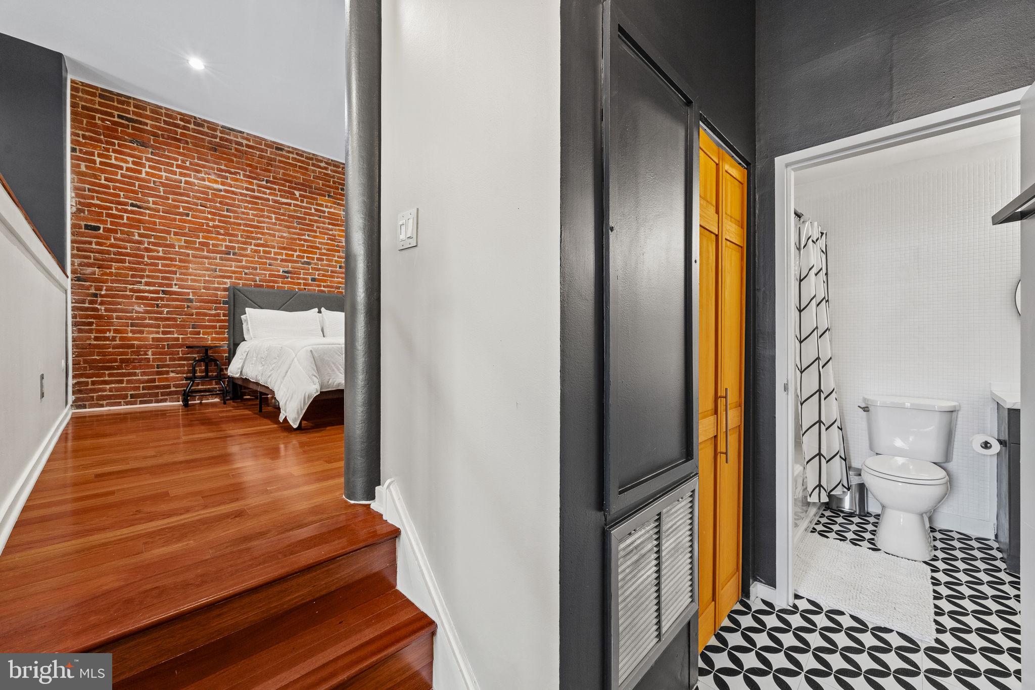 OLD CITY - Residential