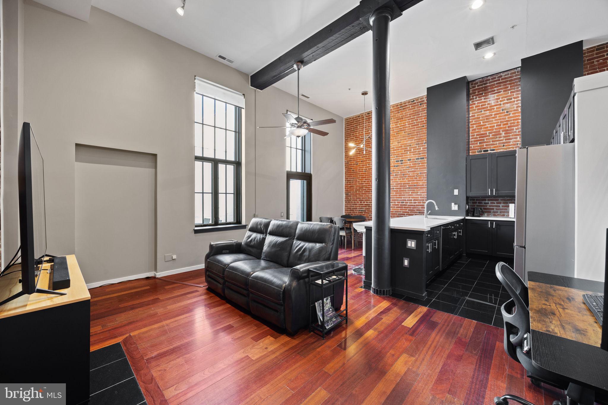 OLD CITY - Residential