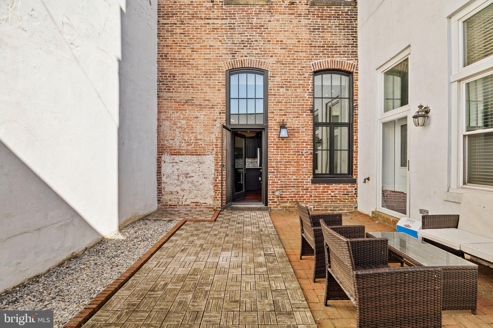 OLD CITY - Residential