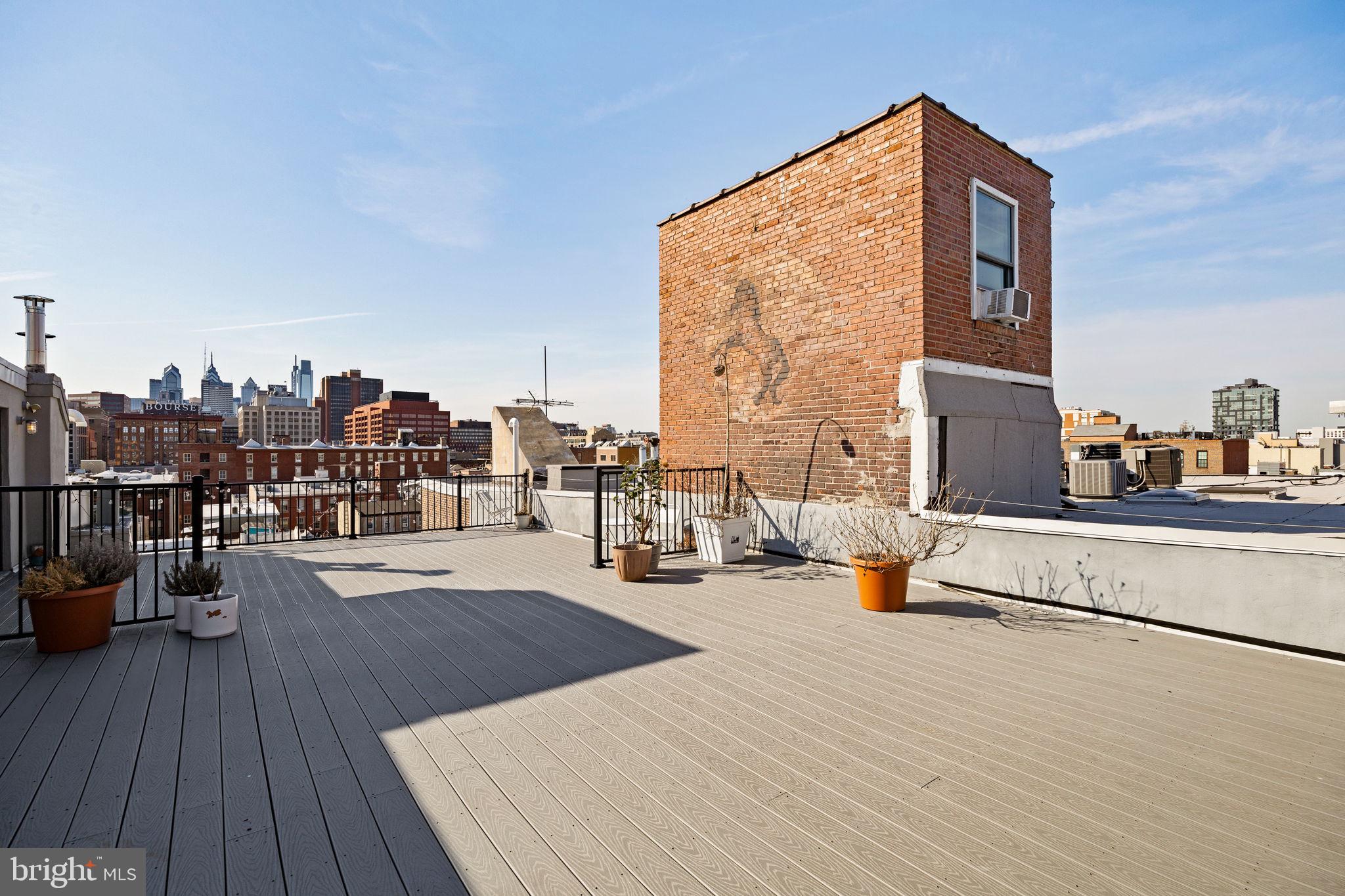 OLD CITY - Residential