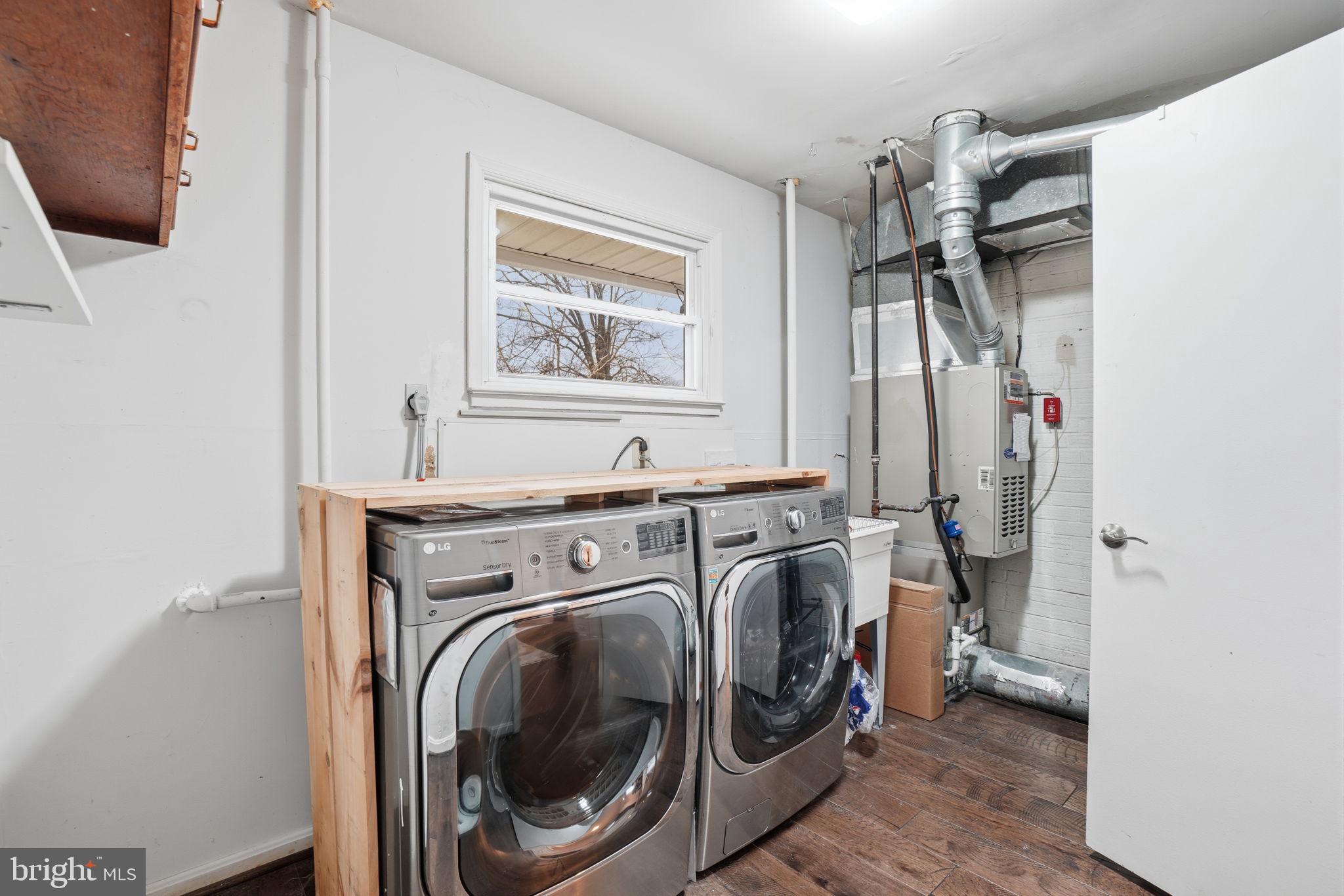 RAVENSWORTH - Residential