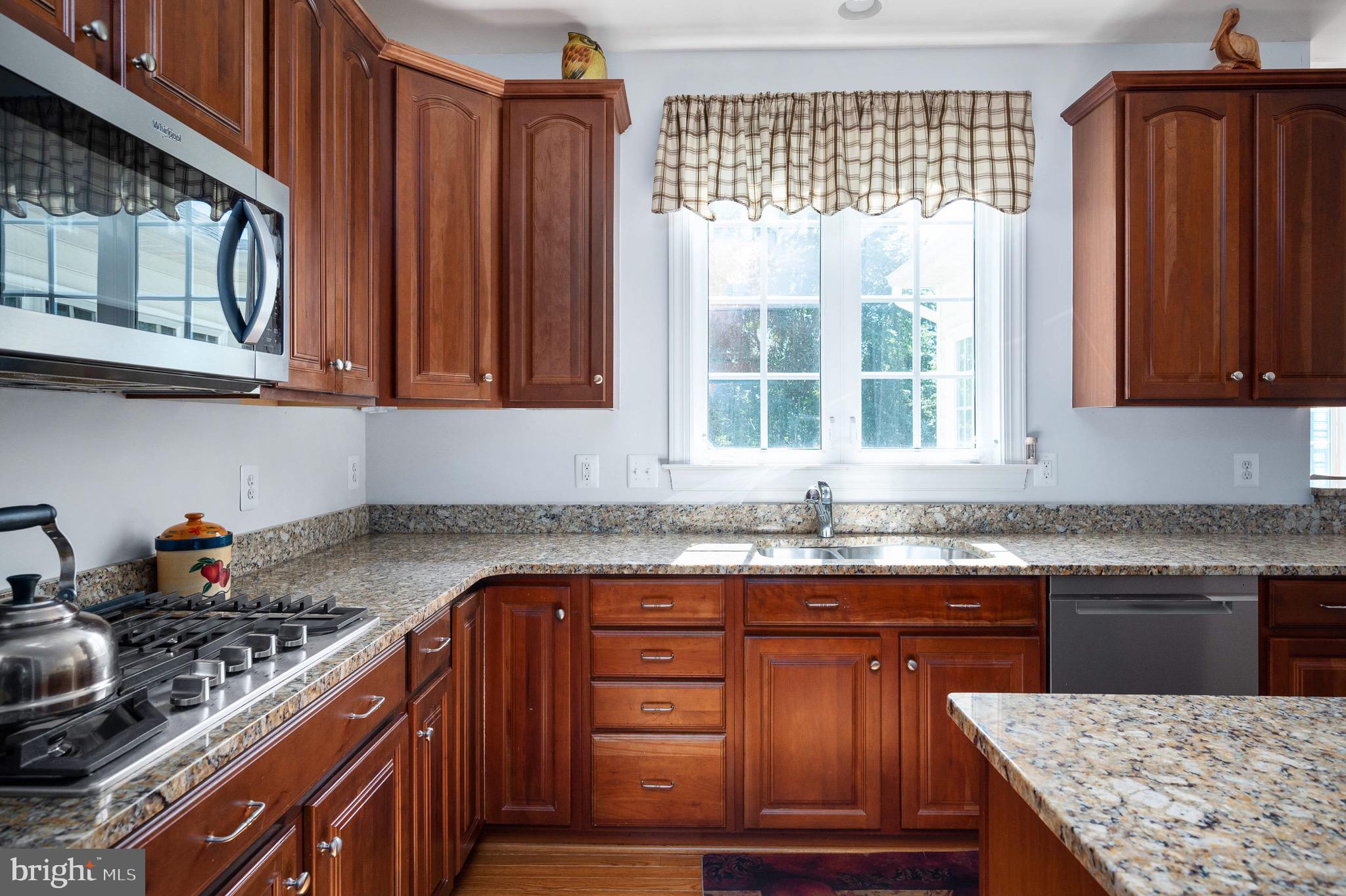 BROOKSIDE - Residential