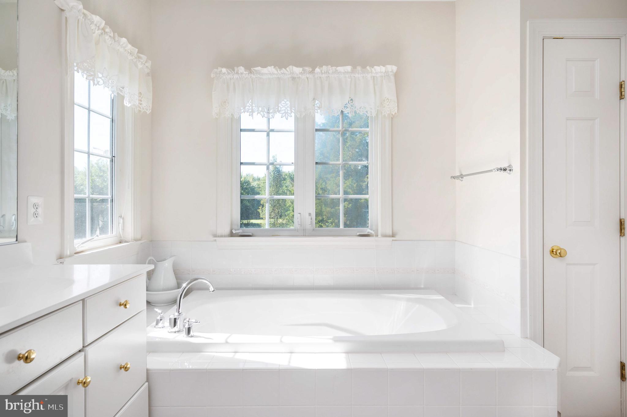 BROOKSIDE - Residential