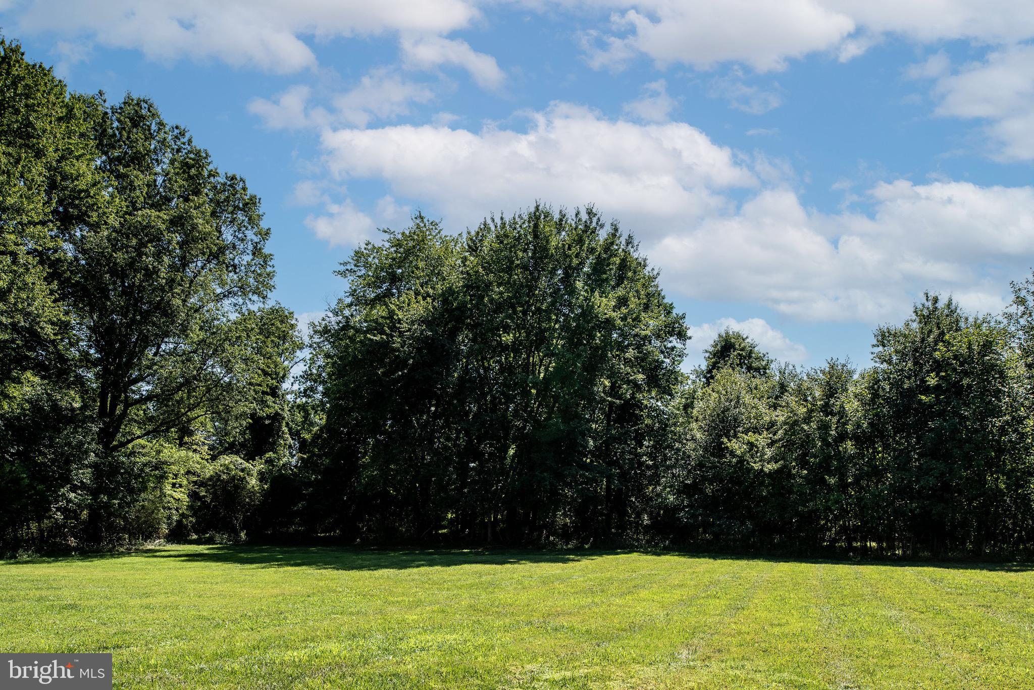 BROOKSIDE - Residential