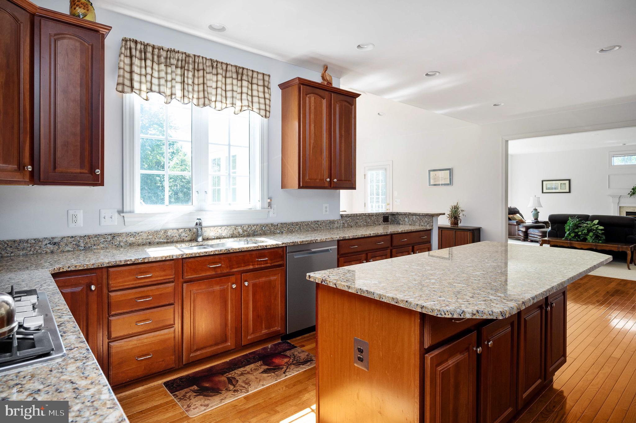 BROOKSIDE - Residential