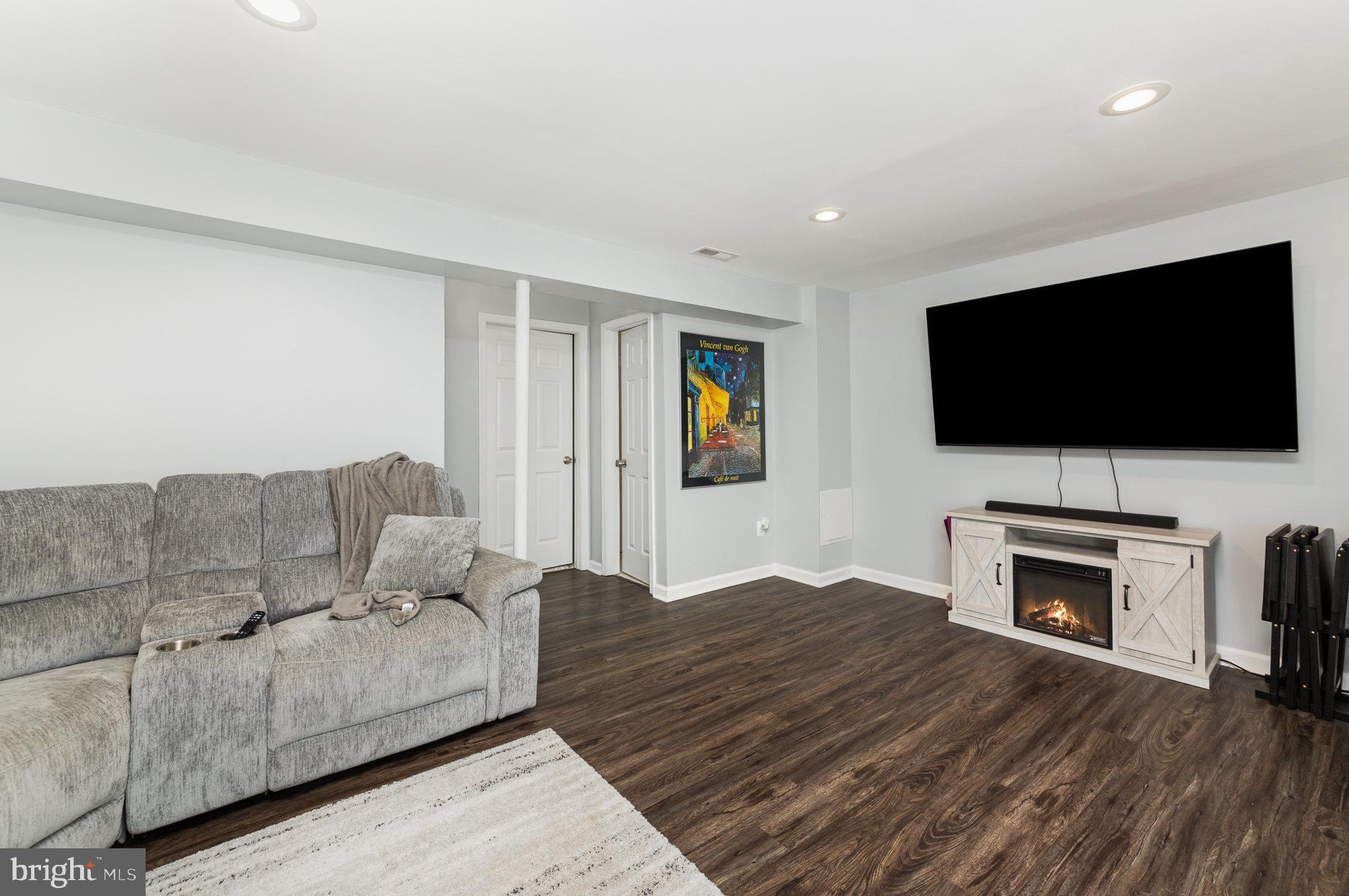 BOX HILL SOUTH - Residential