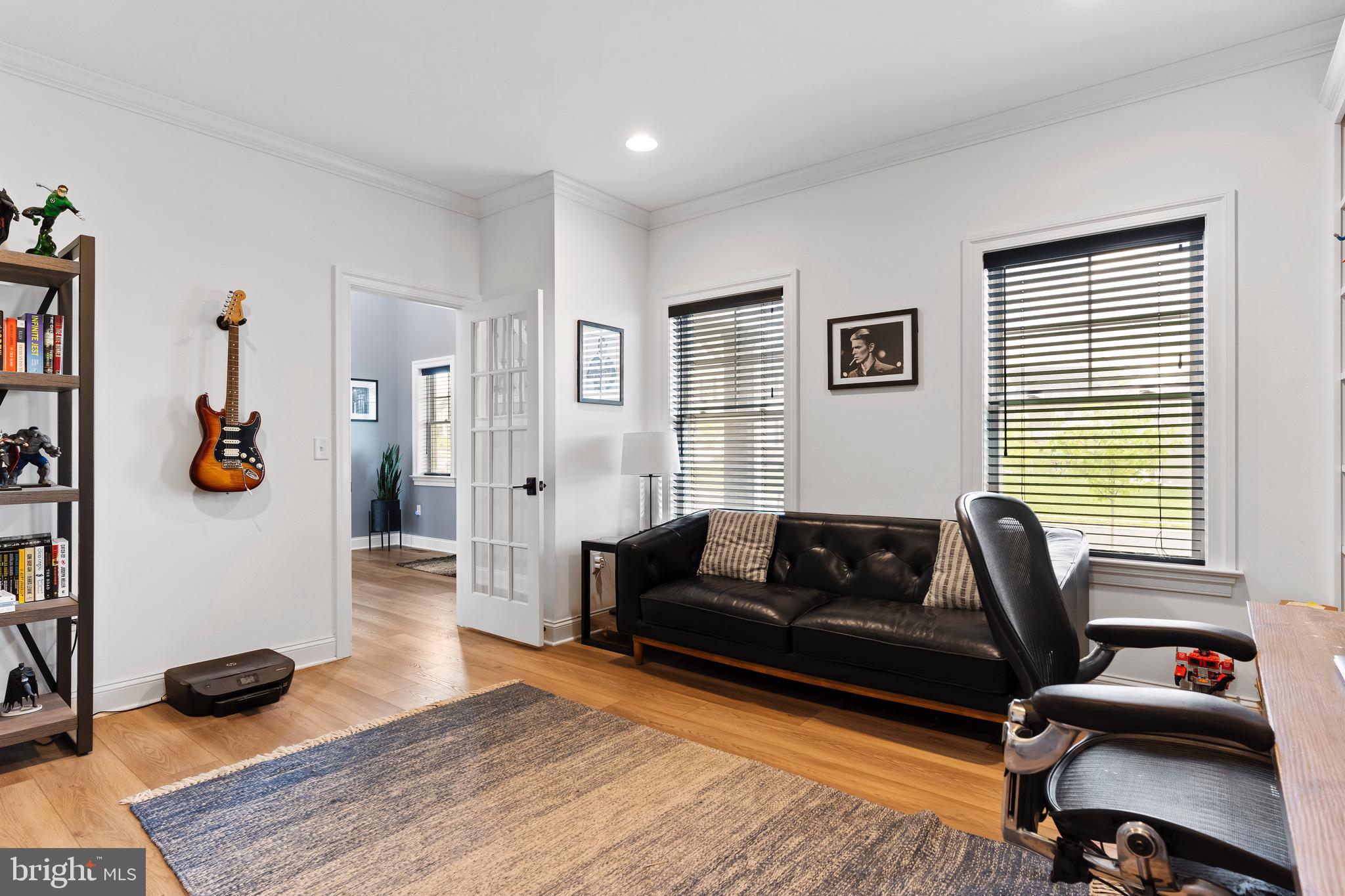 AUTUMN CHASE - Residential