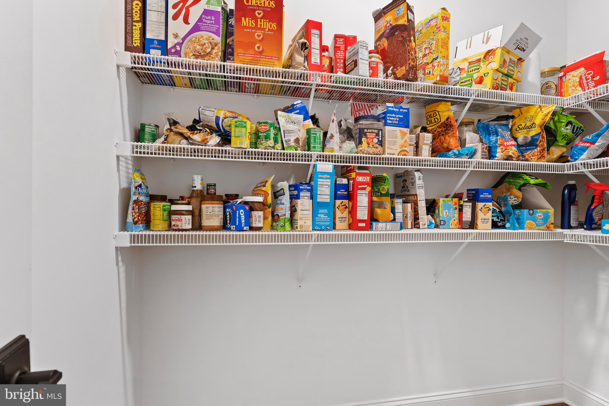 AUTUMN CHASE - Residential