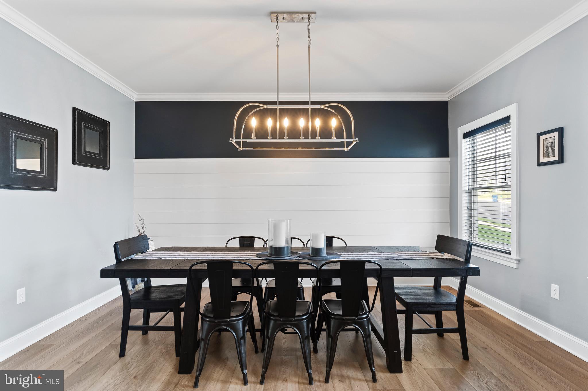 AUTUMN CHASE - Residential