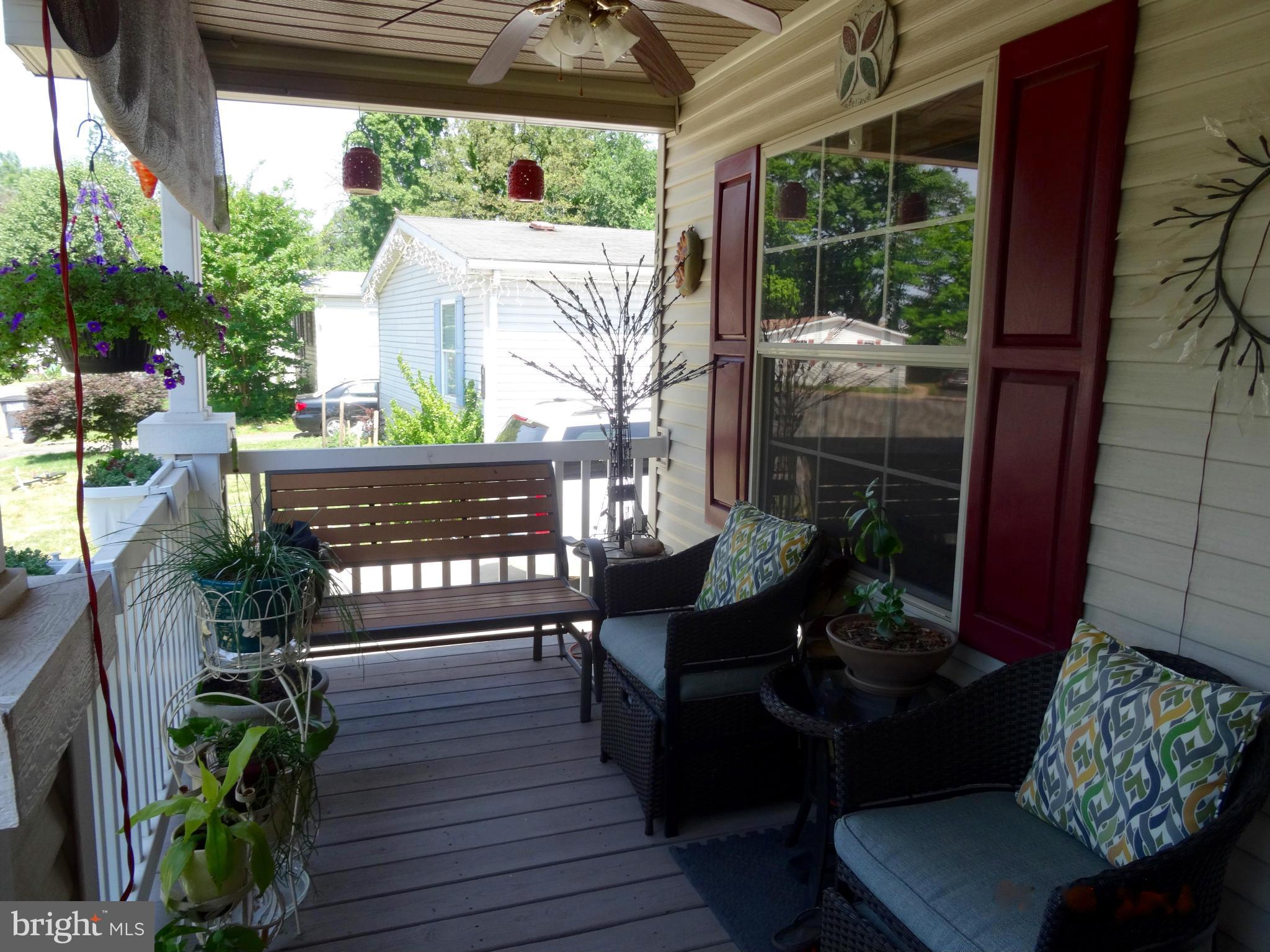 MEADOWS OF CHANTILLY - Residential