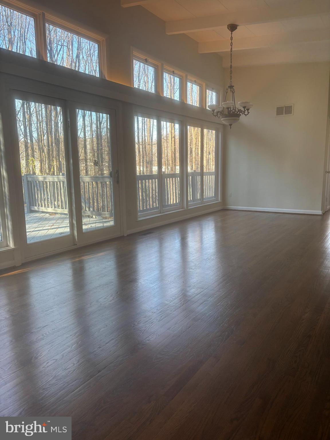 ELMWOOD ESTATES - Residential Lease