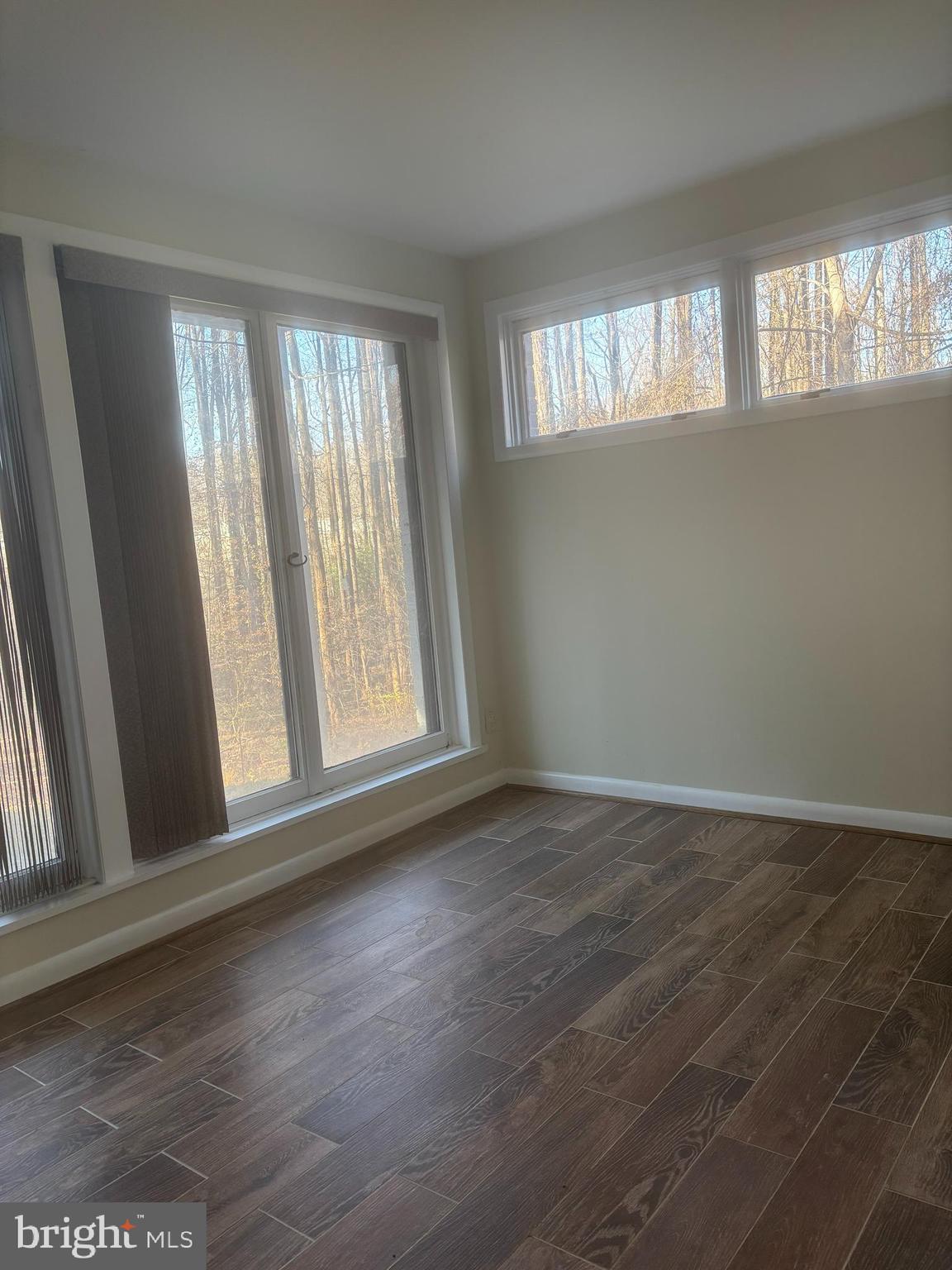 ELMWOOD ESTATES - Residential Lease