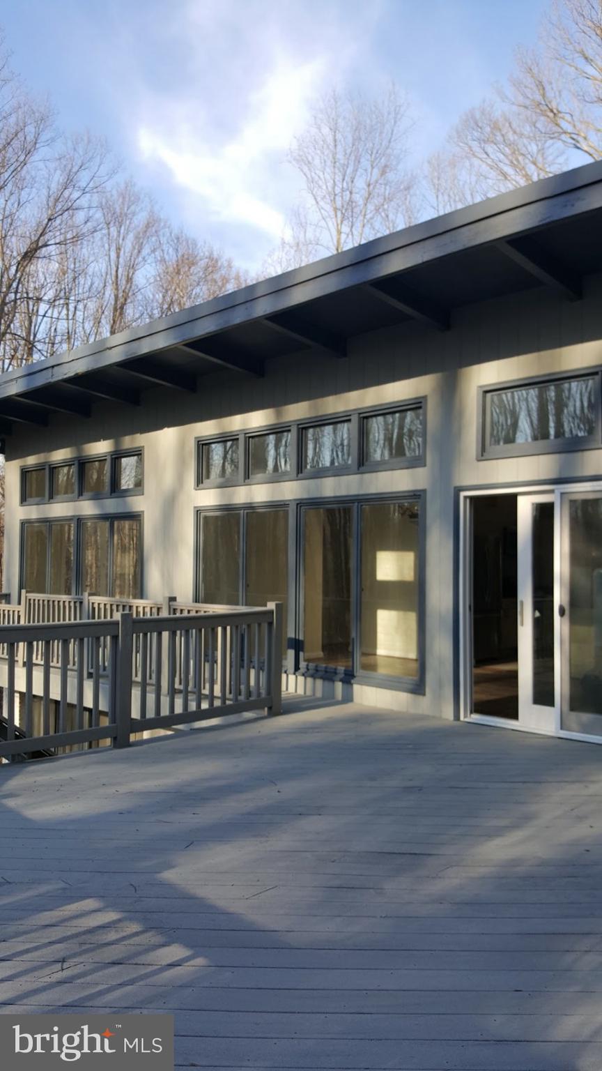 ELMWOOD ESTATES - Residential Lease