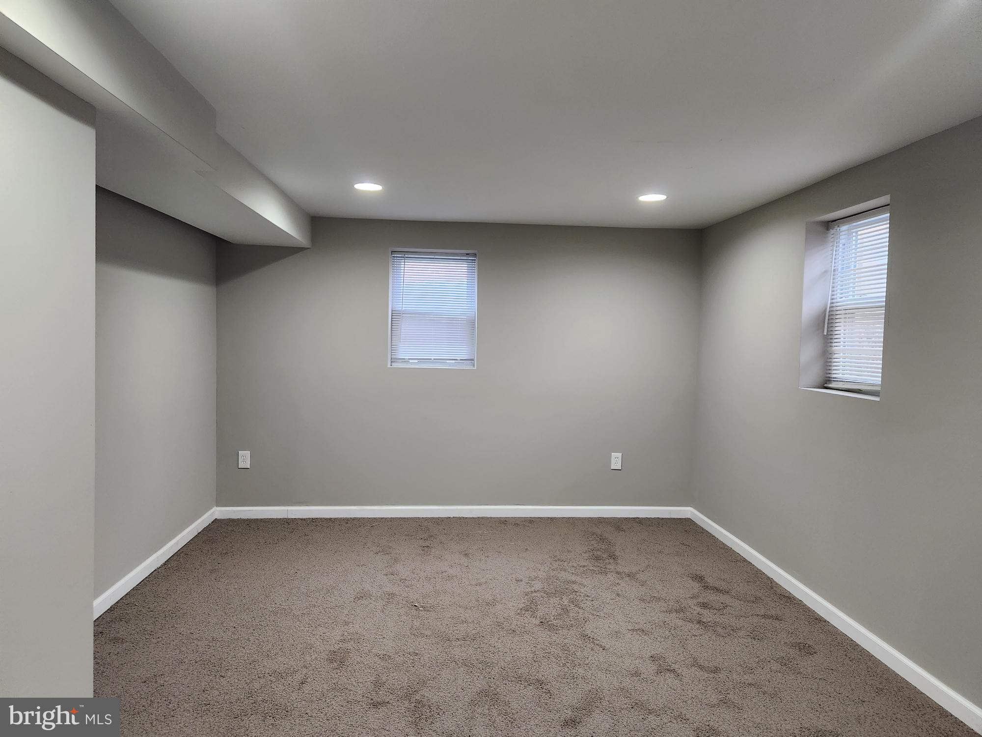 AUTH VILLAGE - Residential Lease