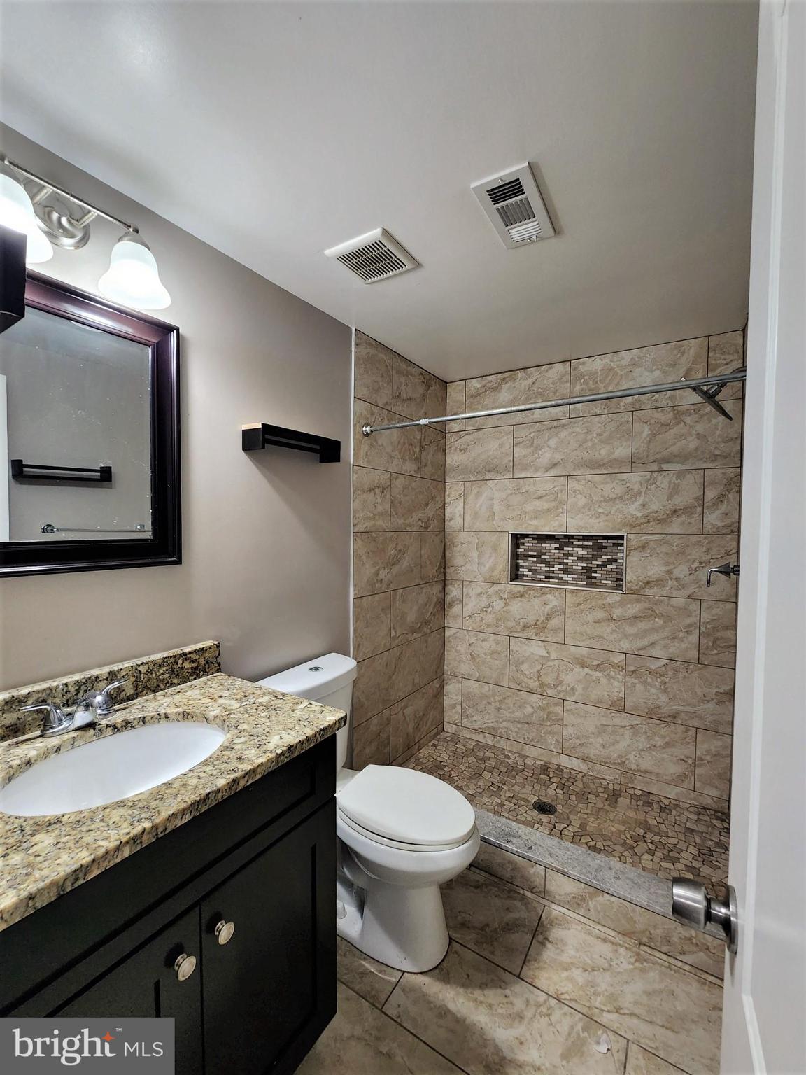 AUTH VILLAGE - Residential Lease