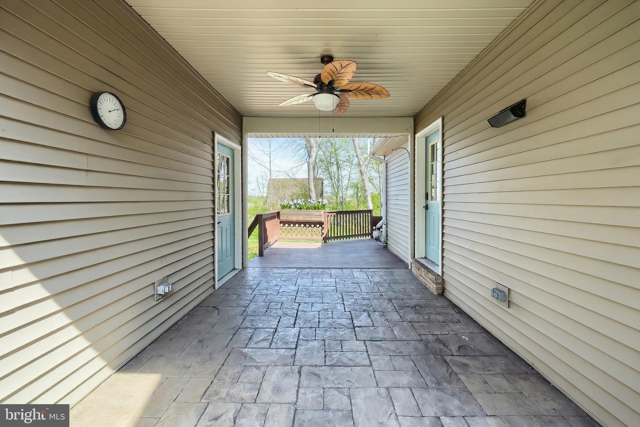 LAKE MEADE - Residential