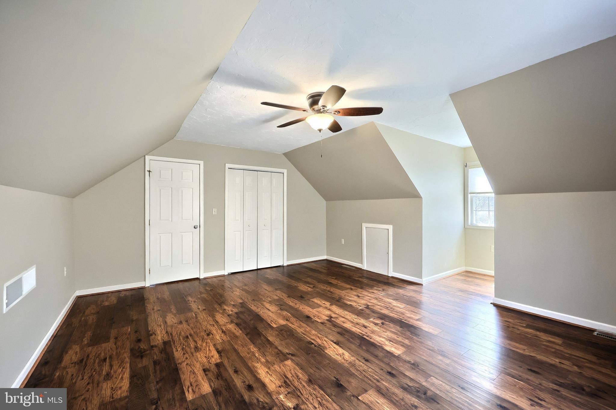 LAKE MEADE - Residential