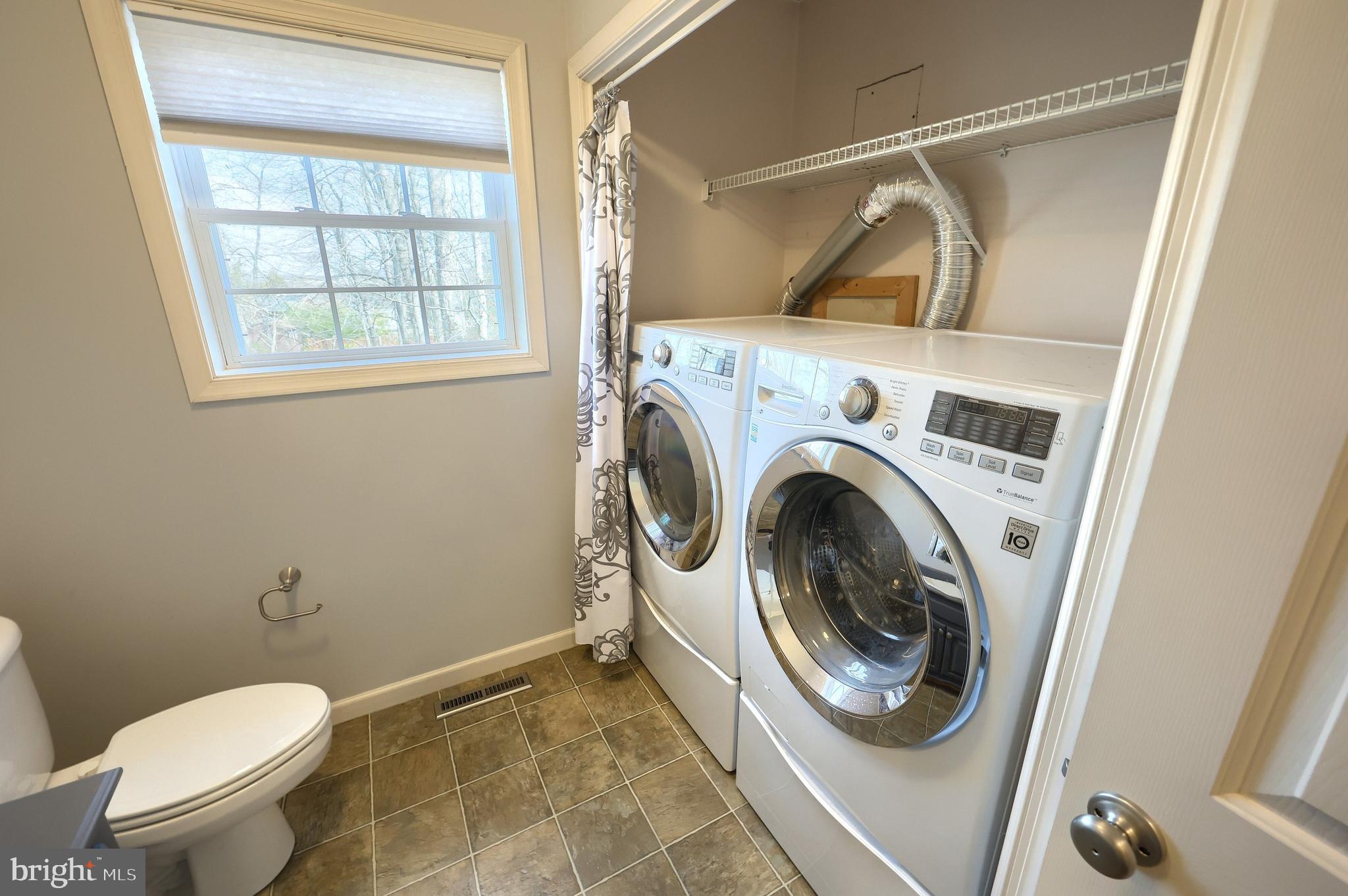 LAKE MEADE - Residential