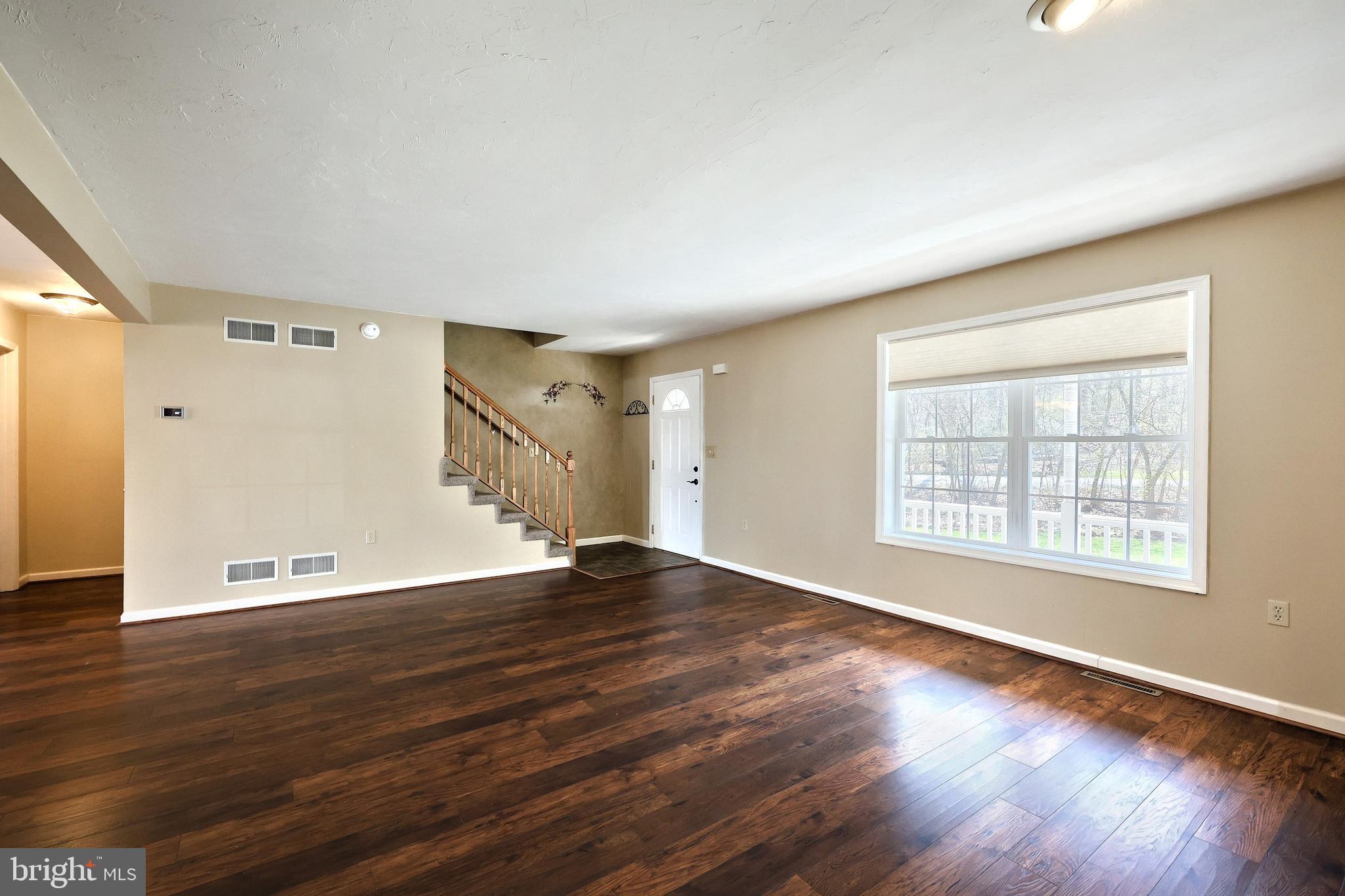 LAKE MEADE - Residential