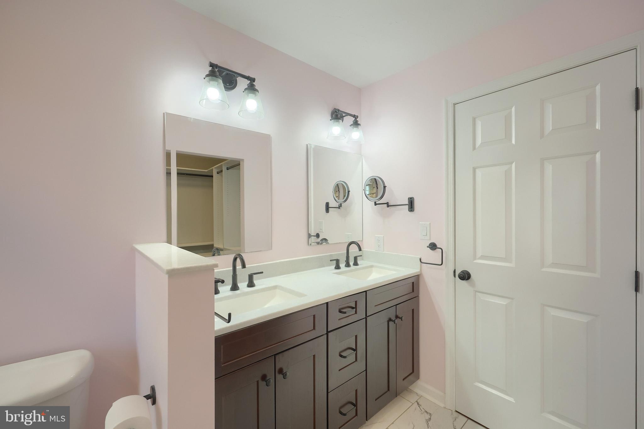 LAKE MEADE - Residential