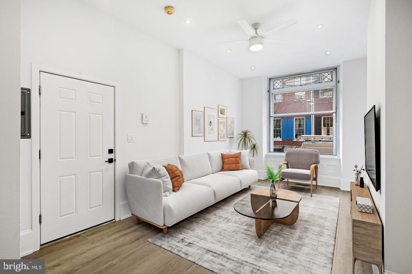 WASHINGTON SQ WEST - Residential