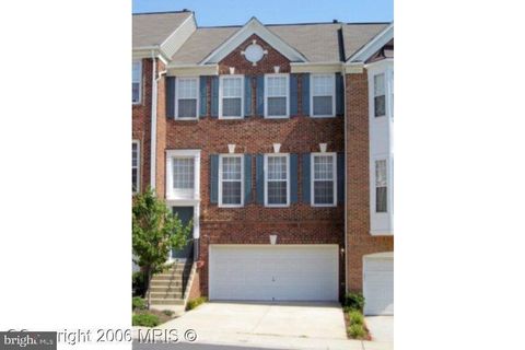 45798 MOUNTAIN PINE SQUARE STERLING VA 20166