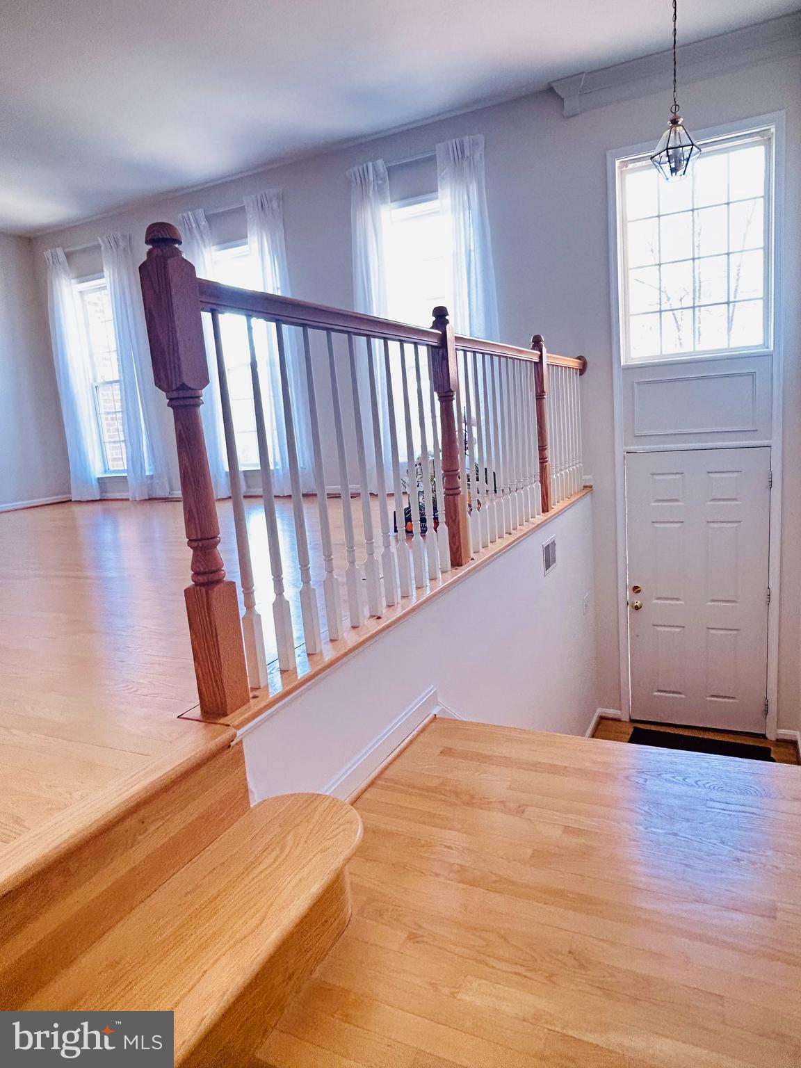 TALL OAKS - Residential