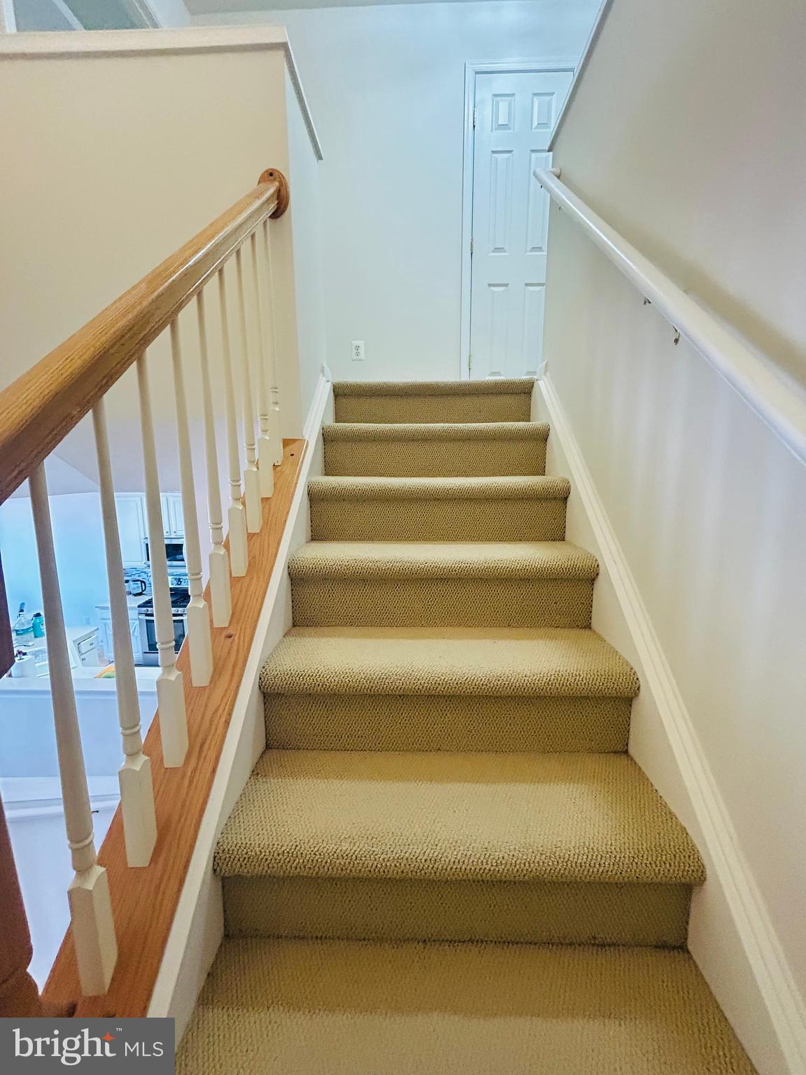 TALL OAKS - Residential