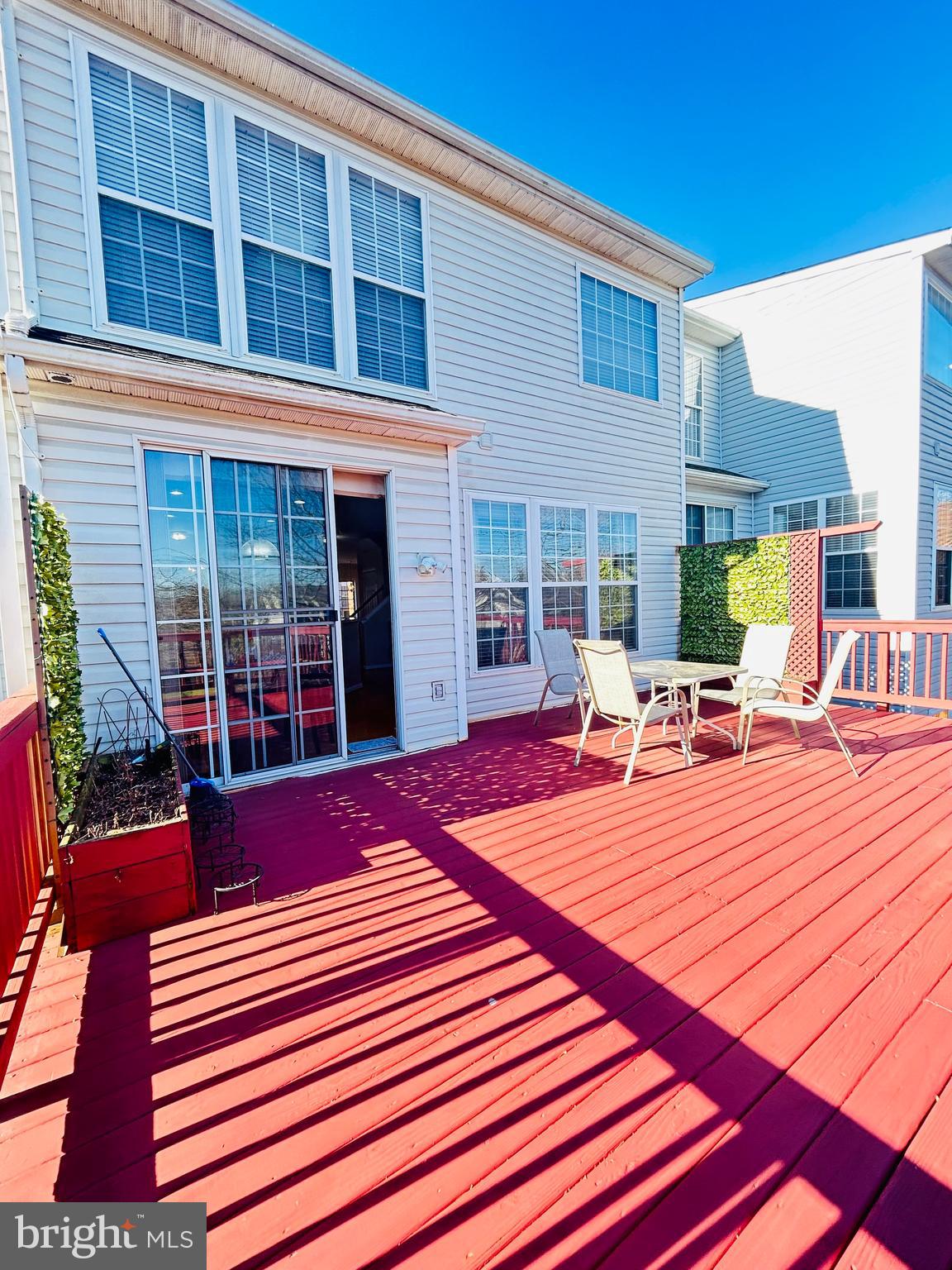 TALL OAKS - Residential