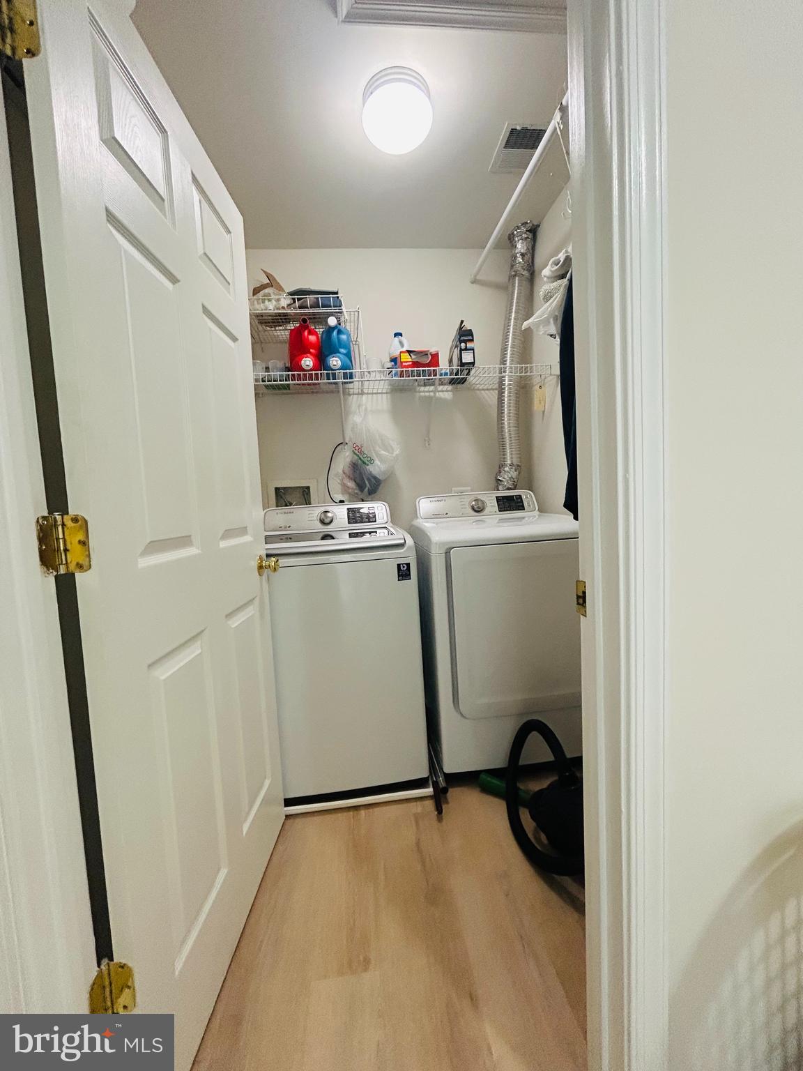 TALL OAKS - Residential