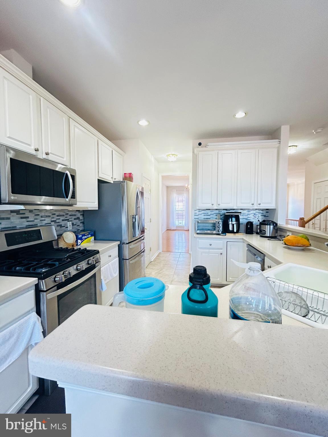 TALL OAKS - Residential