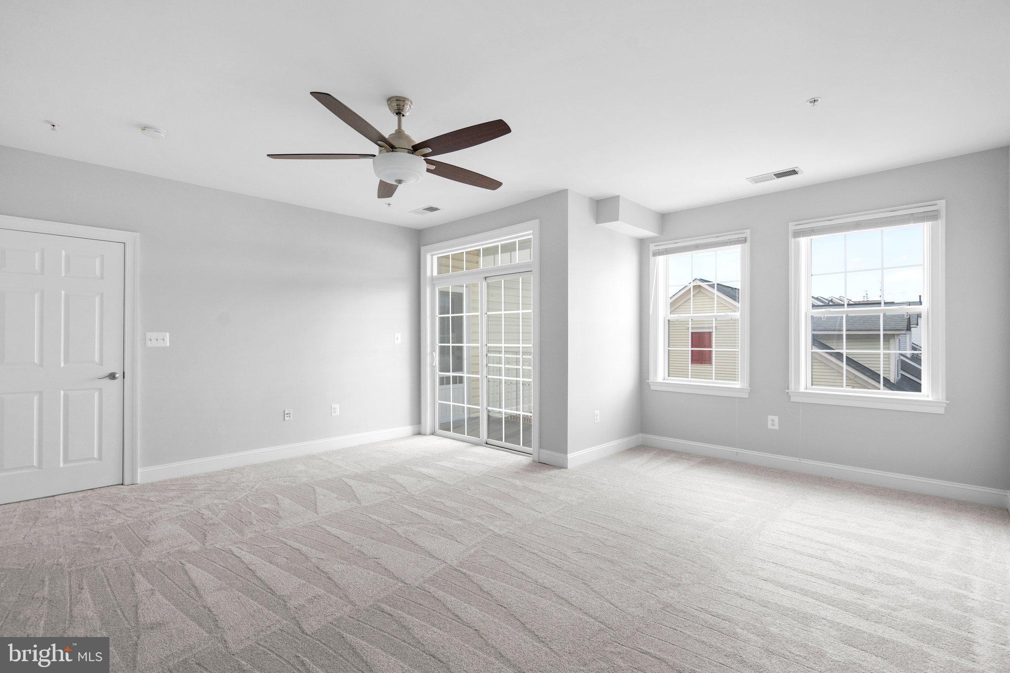 KING FARM BAILEYS COMMON - Residential